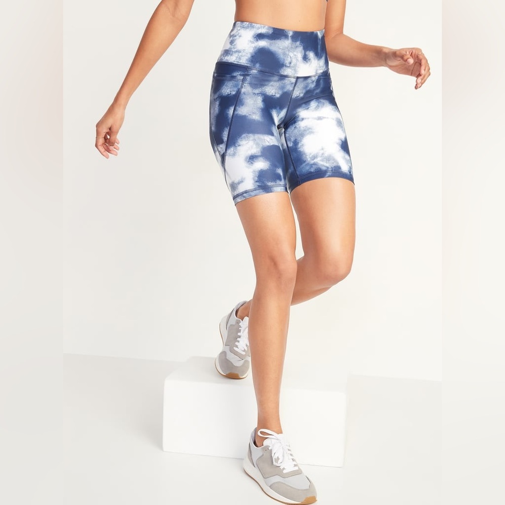 Old Navy Active Powersoft Biker Shorts - Size S